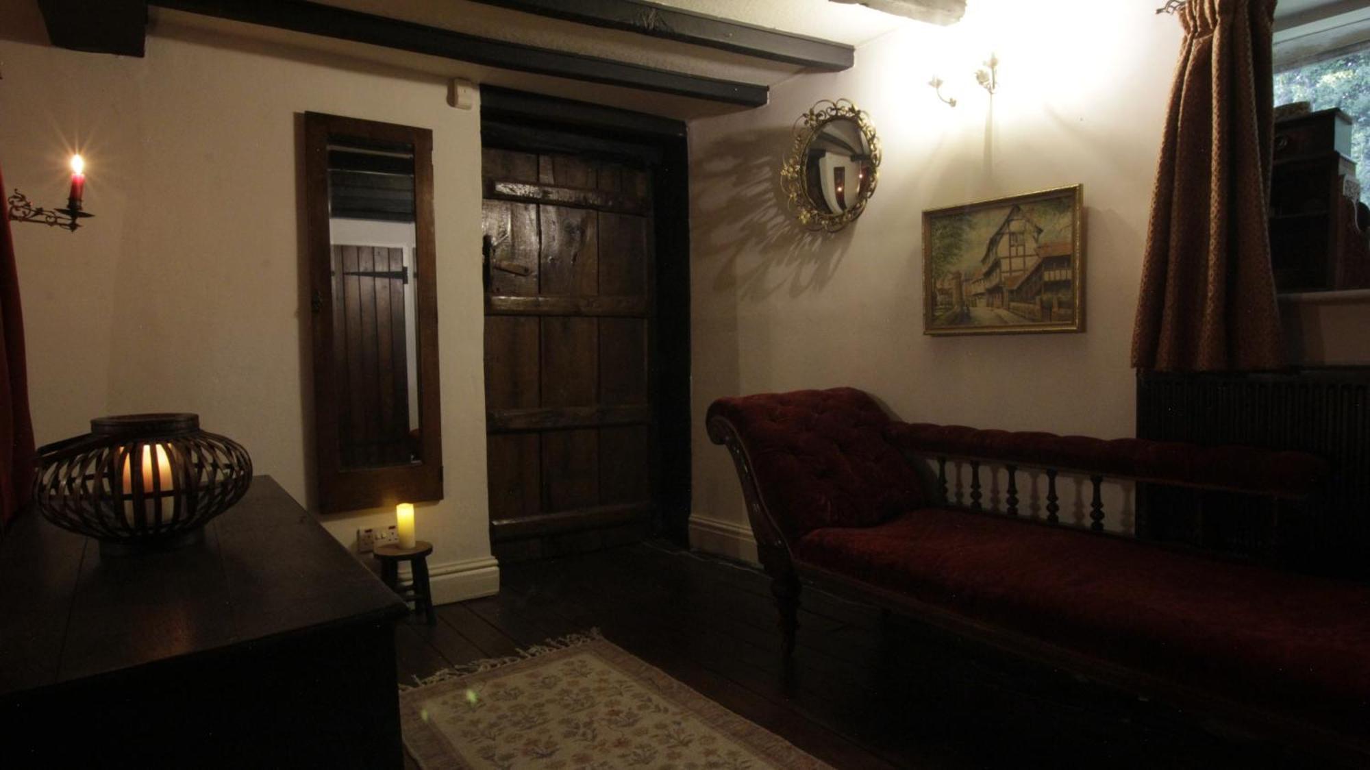 Beehive Cottage Allesley Экстерьер фото
